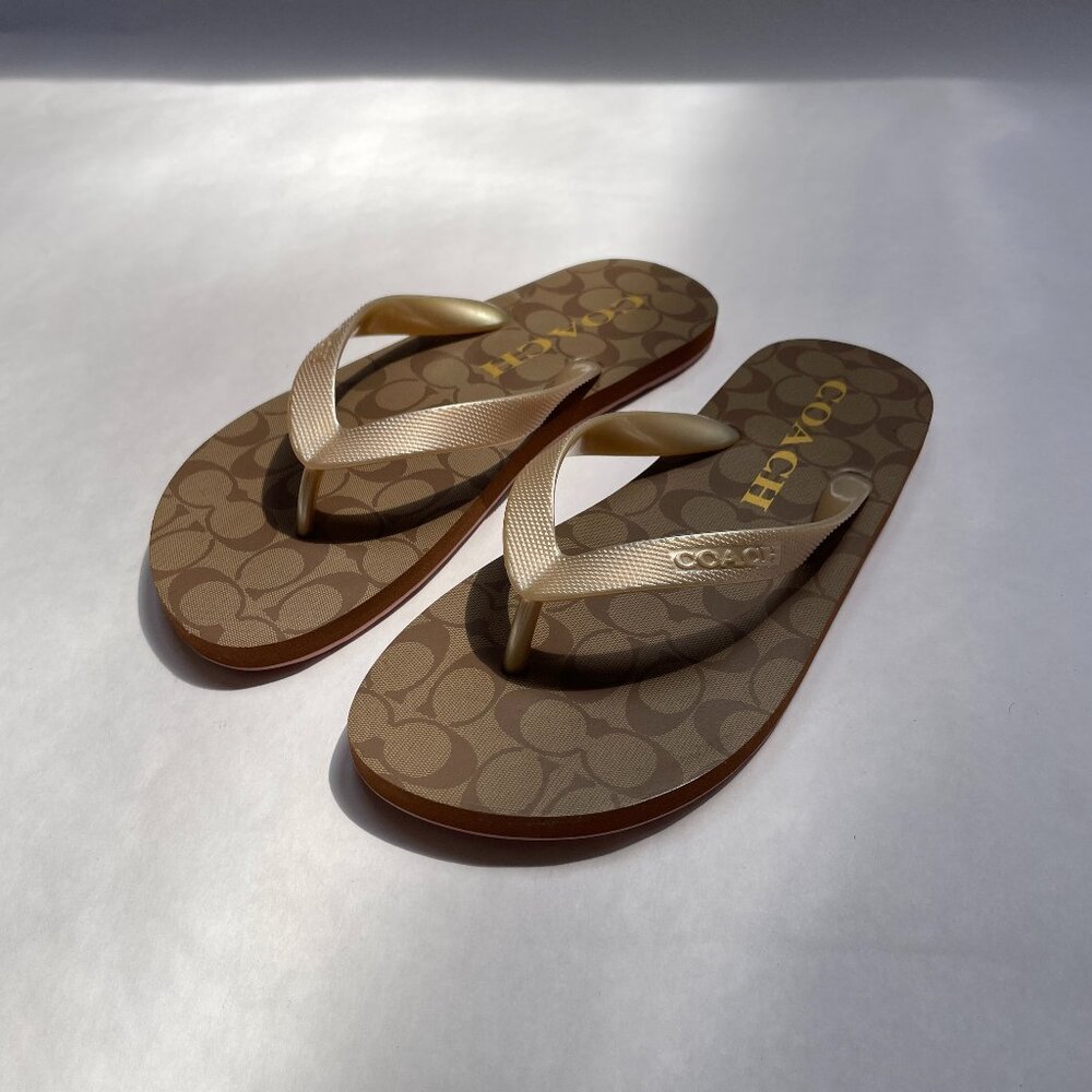 Coach | Flip Flops | Gold | Size 5-6
